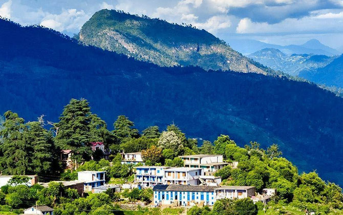 Hotels in Pithoragarh - Hotel Punetha Inn